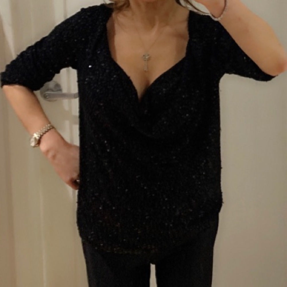 Donna Karan Runway glitter Sweater. Black - size S